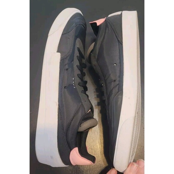 Size 13 - Nike Drop Type LX Pink Tint AV6697-001 Men's Black Shoes - Picture 4 of 7